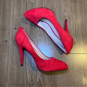 3/$30 Zigi Soho Cherry Red Suede Stiletto Heels | Size 9 | 4.5” Party Pumps